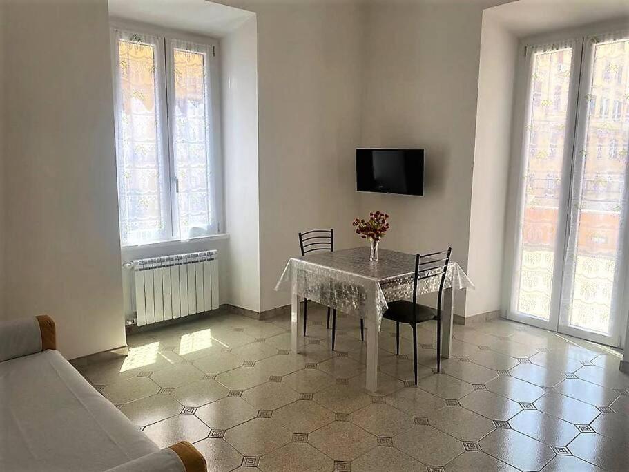 Appartement A Casa Da Annarella! à Rome Extérieur photo